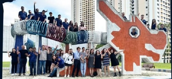 Lifeline team at Toa Payoh Dragon Playground